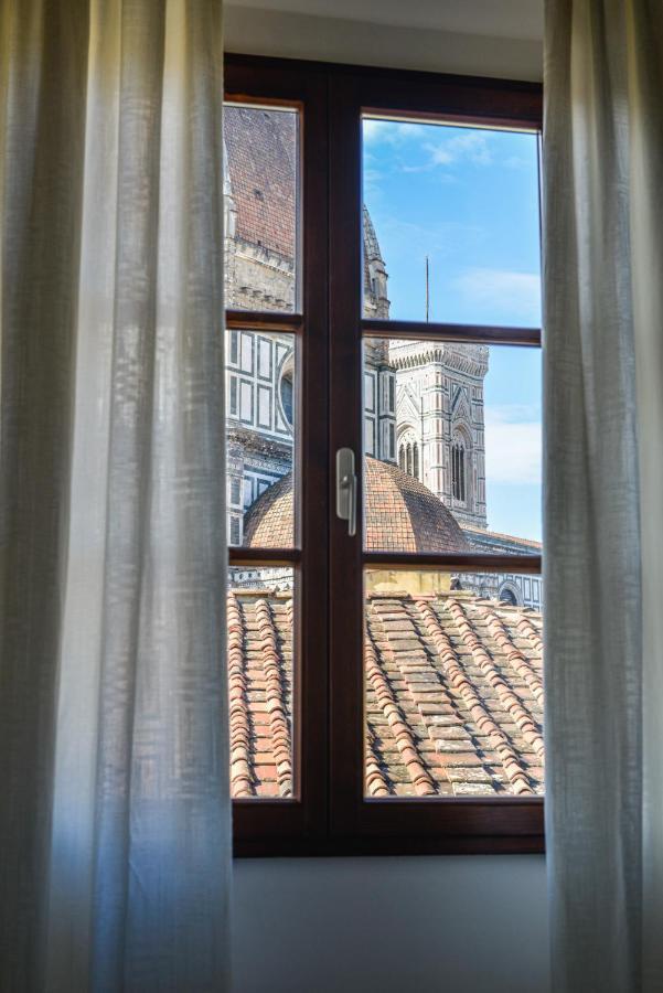 Windows On Dome Luxury Rooftop * Florencia